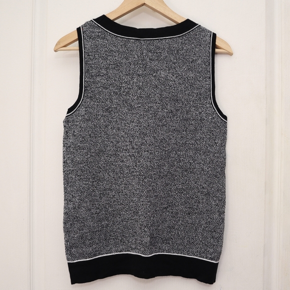 Sweater vest - Picture 2 of 2